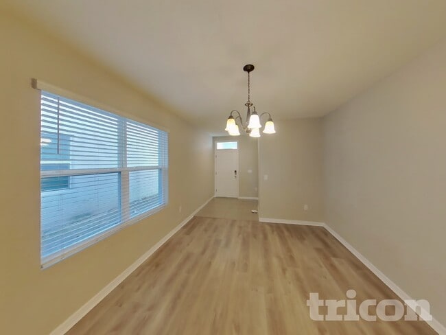 6632 Seaway Dr in Brooksville, FL - Building Photo - Building Photo