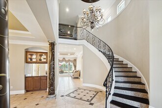 5402 Oakville Ct in Sugar Land, TX - Building Photo - Building Photo