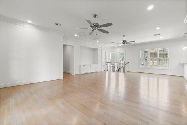 property at 58 E Bay Blvd