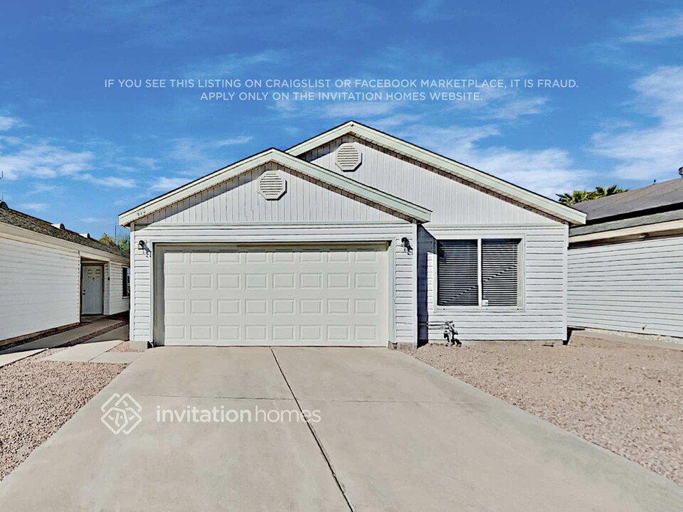 416 N Shaylee Ln in Gilbert, AZ - Foto de edificio