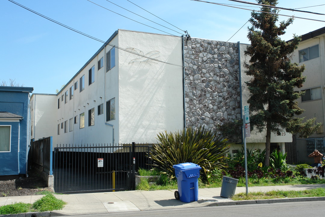 2425 Grant St in Berkeley, CA - Foto de edificio