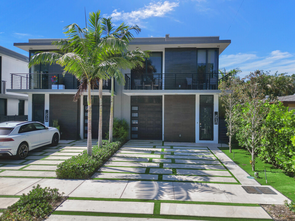 2514 NE 21st St in Fort Lauderdale, FL - Building Photo