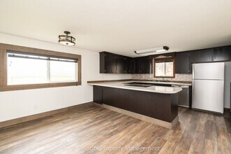 15334 Oneil Hwy in Redmond, OR - Building Photo - Building Photo