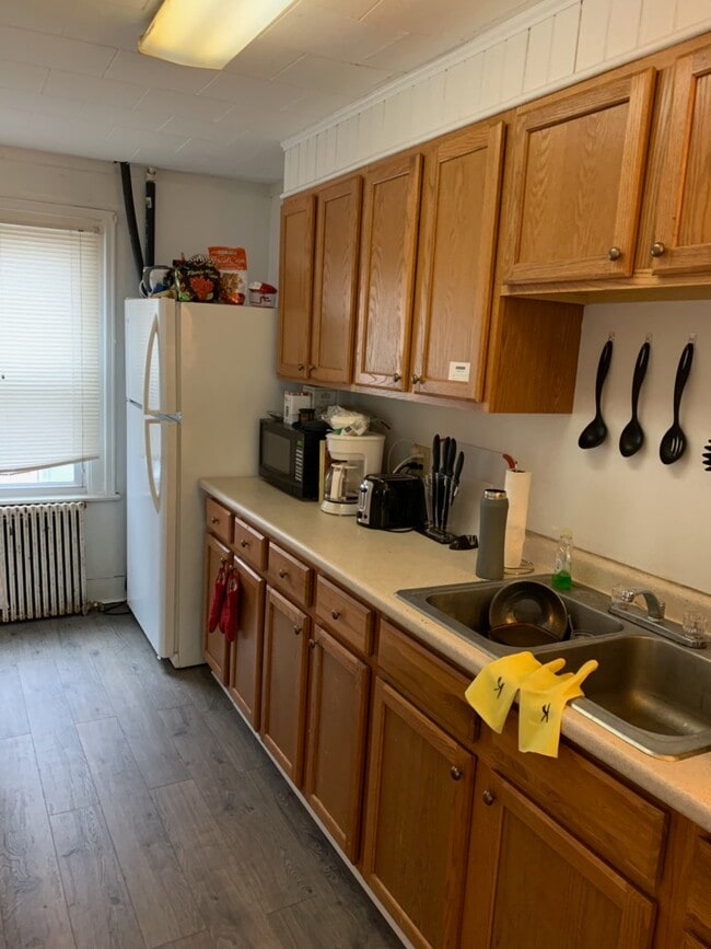 property at 190 W 8th St
