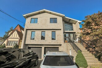 357 Tom Hunter Rd in Fort Lee, NJ - Building Photo - Building Photo