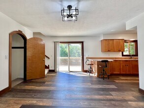 4025 Cedar Lake Rd in Traverse City, MI - Building Photo - Building Photo
