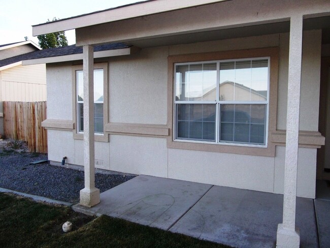 779 Elkhorn Way in Fallon, NV - Building Photo - Building Photo