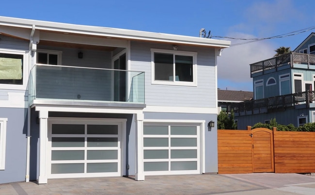 902 W Cliff Dr, Unit A in Santa Cruz, CA - Building Photo - Building Photo