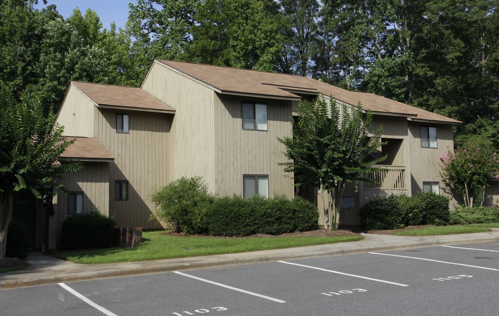 Peachtree Place Apartments in Fort Mill, SC