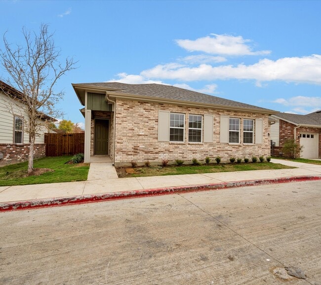 property at 2709 Rockhill Rd