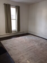 602 N Porter St, Unit Lower in Watkins Glen, NY - Foto de edificio - Building Photo