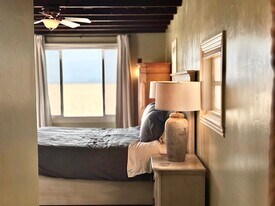 1205 Ocean Dr in Oxnard, CA - Building Photo