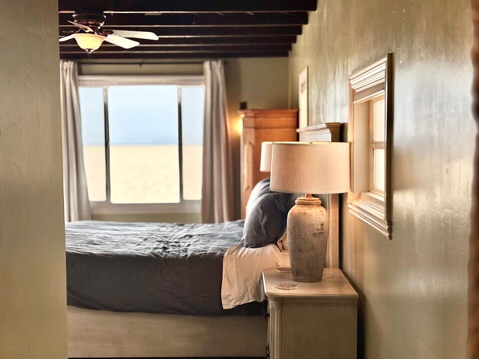 1205 Ocean Dr in Oxnard, CA - Building Photo