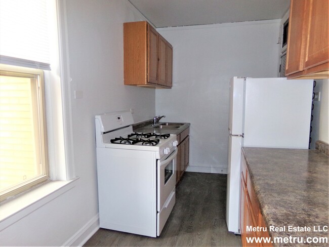 5238 N Rockwell St-Unit -2 in Chicago, IL - Building Photo - Building Photo