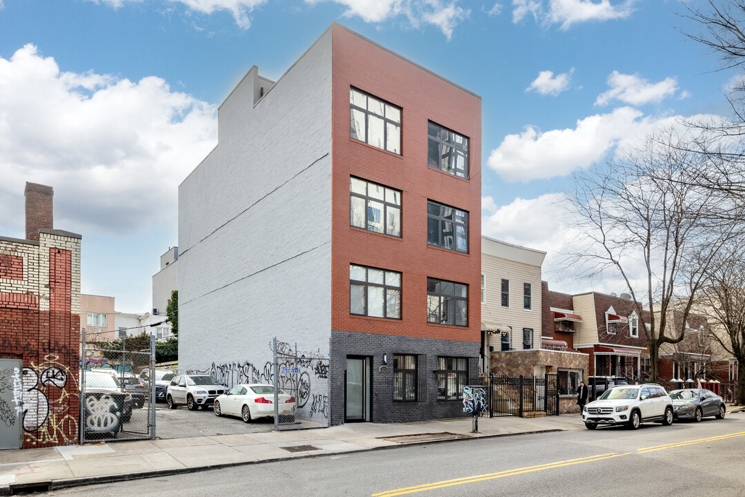 1276 De Kalb Avenue in Brooklyn, NY - Building Photo