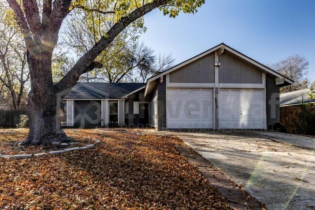 6718 Walnut Lake Dr in San Antonio, TX - Building Photo - Building Photo