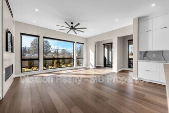 31 Campolina St in Reno, NV - Building Photo - Building Photo