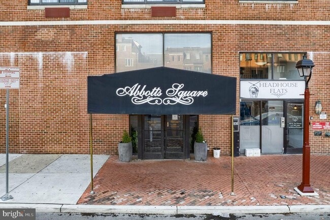 property at 200 Lombard St