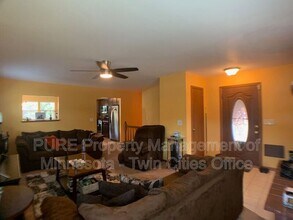 4160 Kentucky Ave N in Minneapolis, MN - Building Photo - Building Photo
