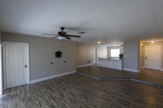 220 Talley Dr in Palm Harbor, FL - Building Photo - Building Photo