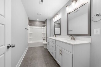 1532 Kingbird Dr in Clarksville, TN - Building Photo - Building Photo