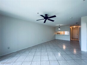14831 Park Lake Dr in Ft. Myers, FL - Building Photo - Building Photo