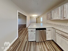 2401 Pinyon St, Unit 815 in Christiana, TN - Building Photo - Building Photo