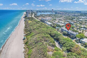 277 N Ocean Blvd in Boca Raton, FL - Building Photo - Building Photo