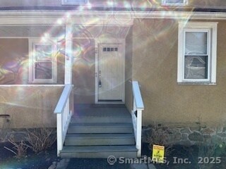 10 Hill St in New Canaan, CT - Foto de edificio