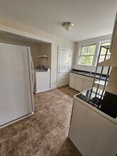 1001 Avon St, Unit A in Charlottesville, VA - Foto de edificio - Building Photo