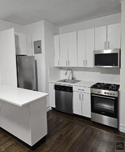 GROVE STREET, Unit 2C in New York, NY - Building Photo - Building Photo