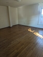 16 Eagle St, Unit D in Fredonia, NY - Building Photo - Building Photo