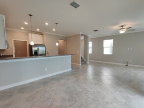 23264 Willow Glen Way in Lutz, FL - Building Photo - Building Photo