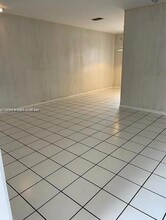 5219 SW 43rd Ter in Fort Lauderdale, FL - Building Photo - Building Photo