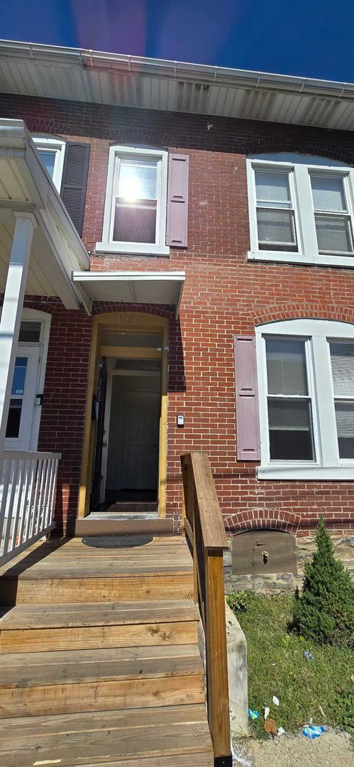 1215 Lehman St in Lebanon, PA - Building Photo - Building Photo