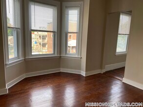 119 George St, Unit 2 in Boston, MA - Foto de edificio - Building Photo