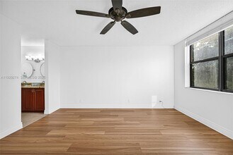 3150 NW 42nd Ave in Coconut Creek, FL - Foto de edificio - Building Photo