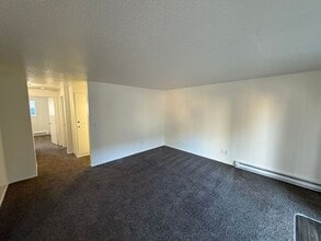 3808 Iberis St NE in Salem, OR - Building Photo - Building Photo