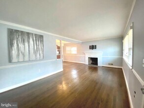 2021 N Woodrow St in Arlington, VA - Building Photo - Building Photo