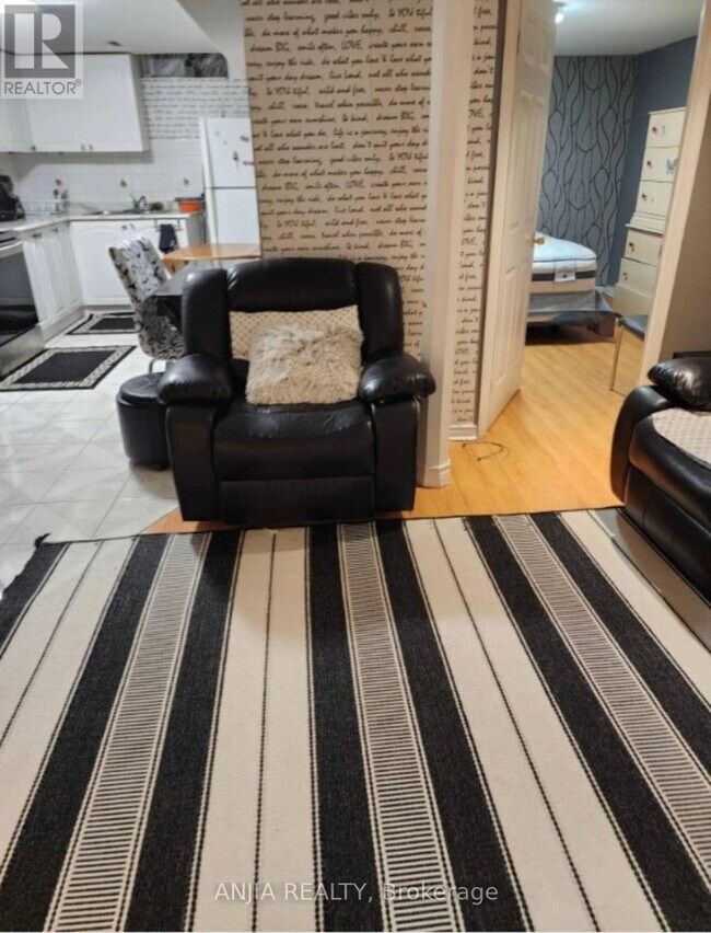 81 Brimstone Crescent in Toronto, ON - Building Photo - Building Photo