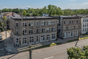 Legion Woods in New Haven, CT - Building Photo