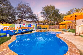 3263 Swandale St in San Antonio, TX - Building Photo - Building Photo