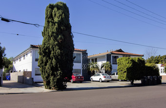 4326-4336 33rd St in San Diego, CA - Foto de edificio - Building Photo
