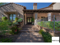 20402 N 100th Pl in Scottsdale, AZ - Foto de edificio - Building Photo