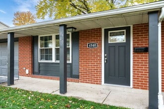 4540 Pennyston Ave in Dayton, OH - Foto de edificio - Building Photo