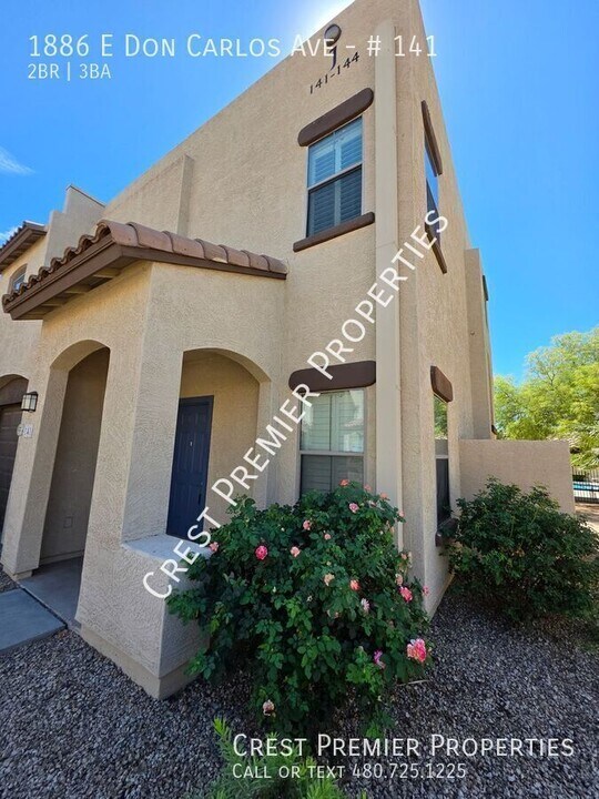 1886 E Don Carlos in Tempe, AZ - Foto de edificio