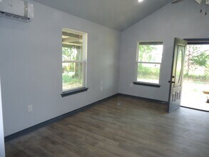 11260 County Road 353 in Tyler, TX - Building Photo - Building Photo