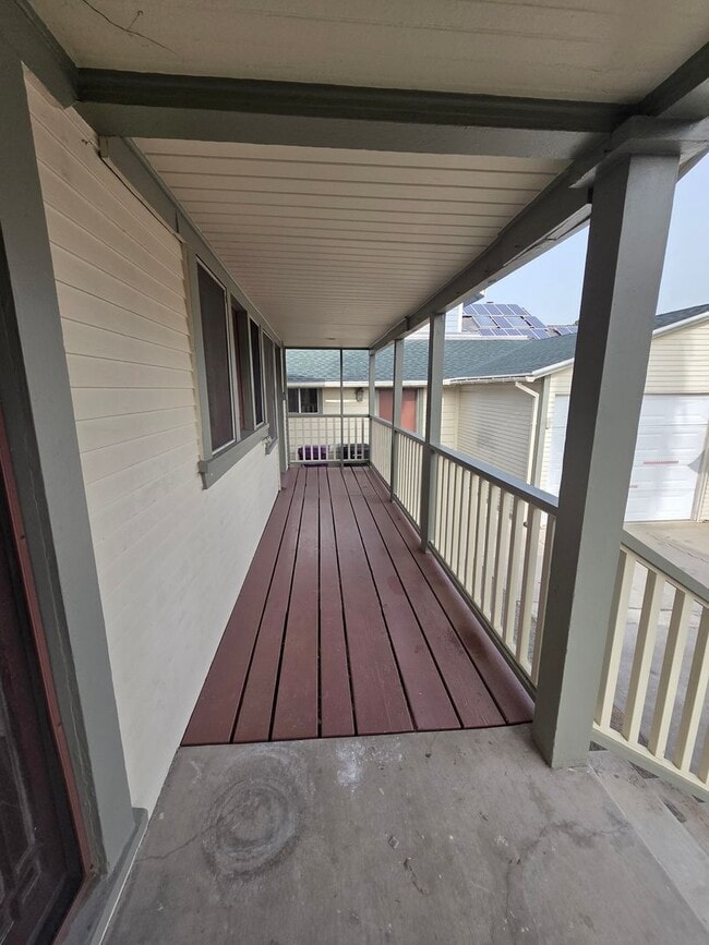 819 Raymond Ave in Long Beach, CA - Building Photo - Building Photo