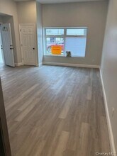 273 Willis Ave in Mineola, NY - Building Photo - Building Photo