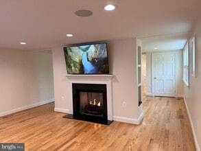 217 W.Market Street in Leesburg, VA - Building Photo - Building Photo